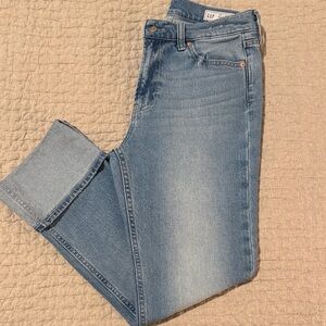 GAP Women's Classic Blue Straight Leg Jeans